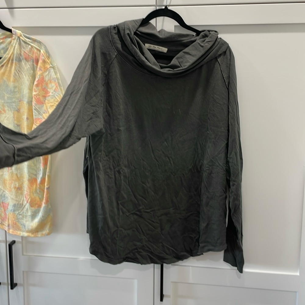 Long sleeve slouchy turtle neck